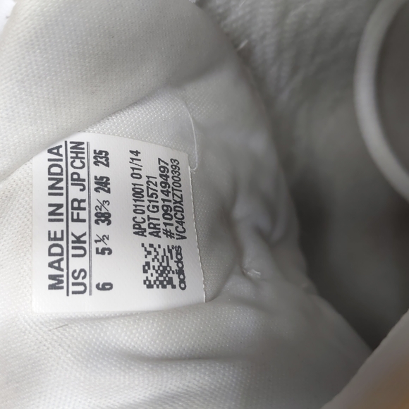 Womens Adidas Superstar Shoes - Picture 6 of 7